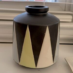 Shiraleah decorative vase